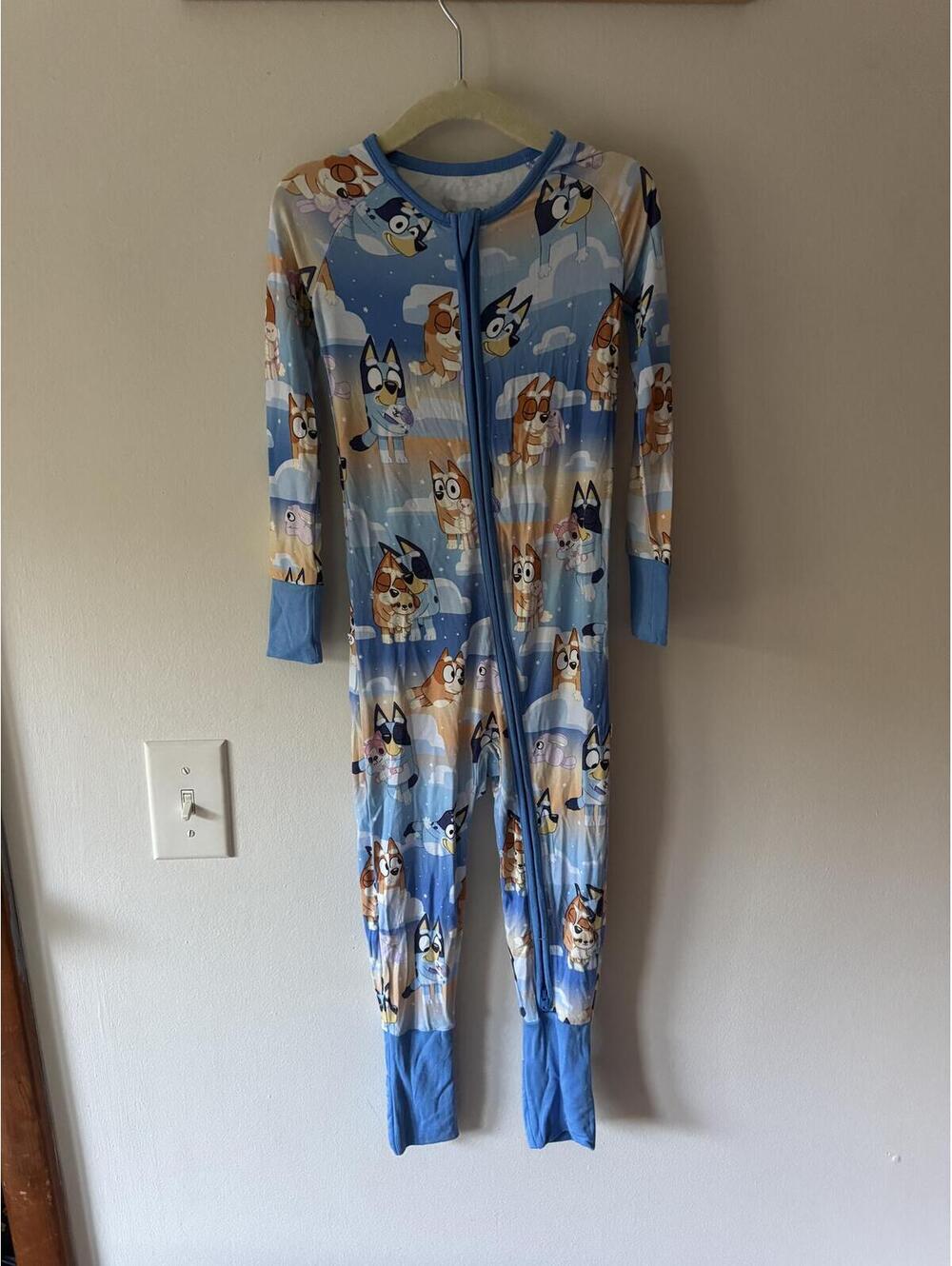 Little sleepies bluey sleepytime in blue zippy